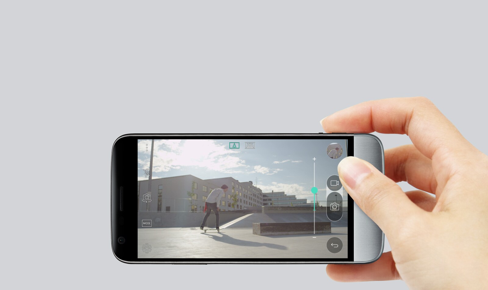 MANUAALINEN ZOOM JA OIKEAT PAINIKKEET